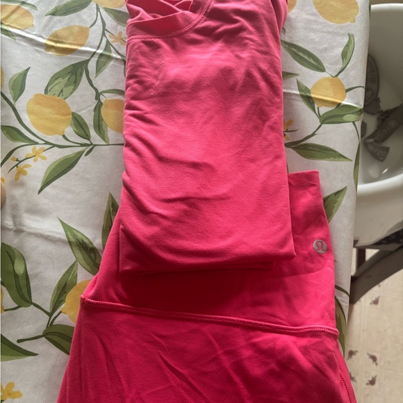 lululemon athletica Tops - Lululemon Pink Athletic t shirt and leggings